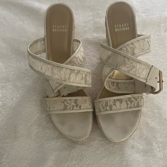 Stuart Weitzman Cream Lace Wedge Sandals - Picture 1 of 4